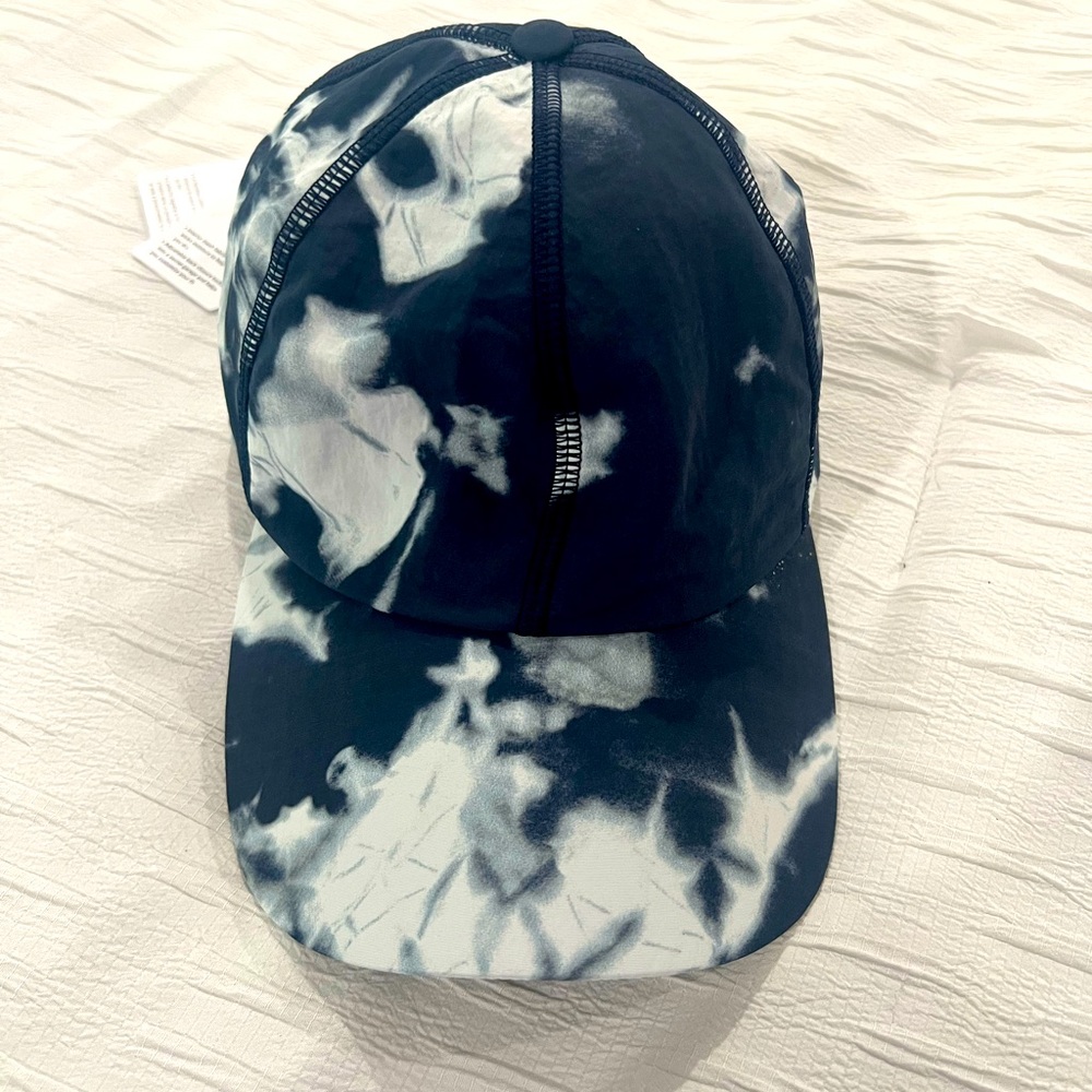 Lululemon NWT Hat 🧢